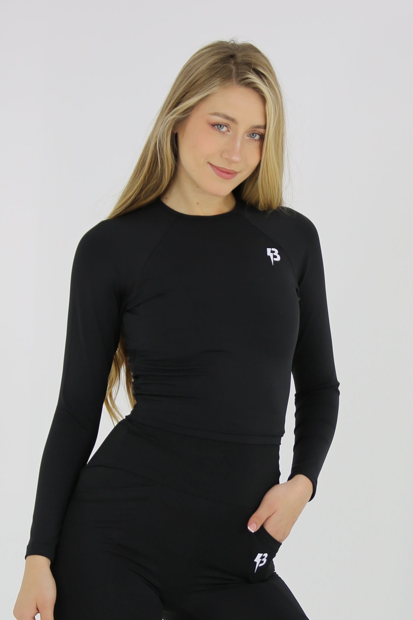 Prime Cropped Long Sleeve Top